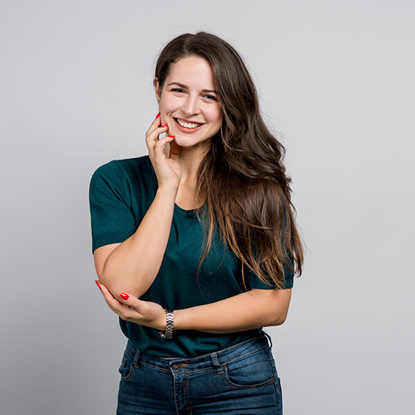 黄丹丹 - 生产总监